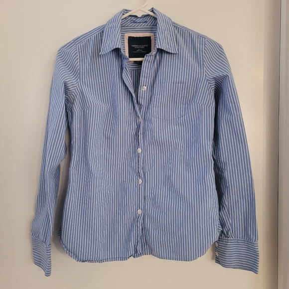 American Eagle size 2 button down - Picture 1 of 9